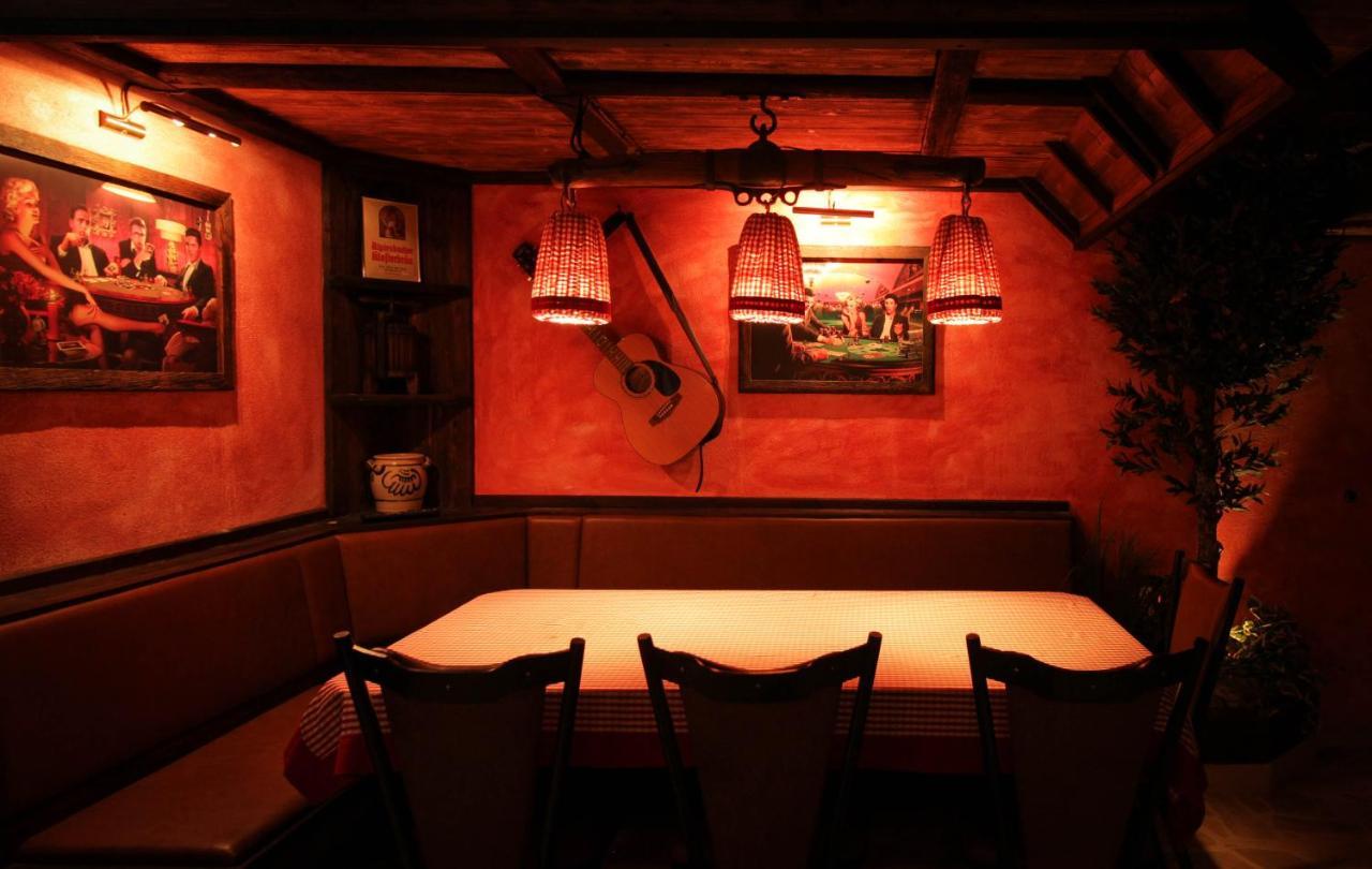 苏姆费力格尔维特酒店 Mengen 外观 照片