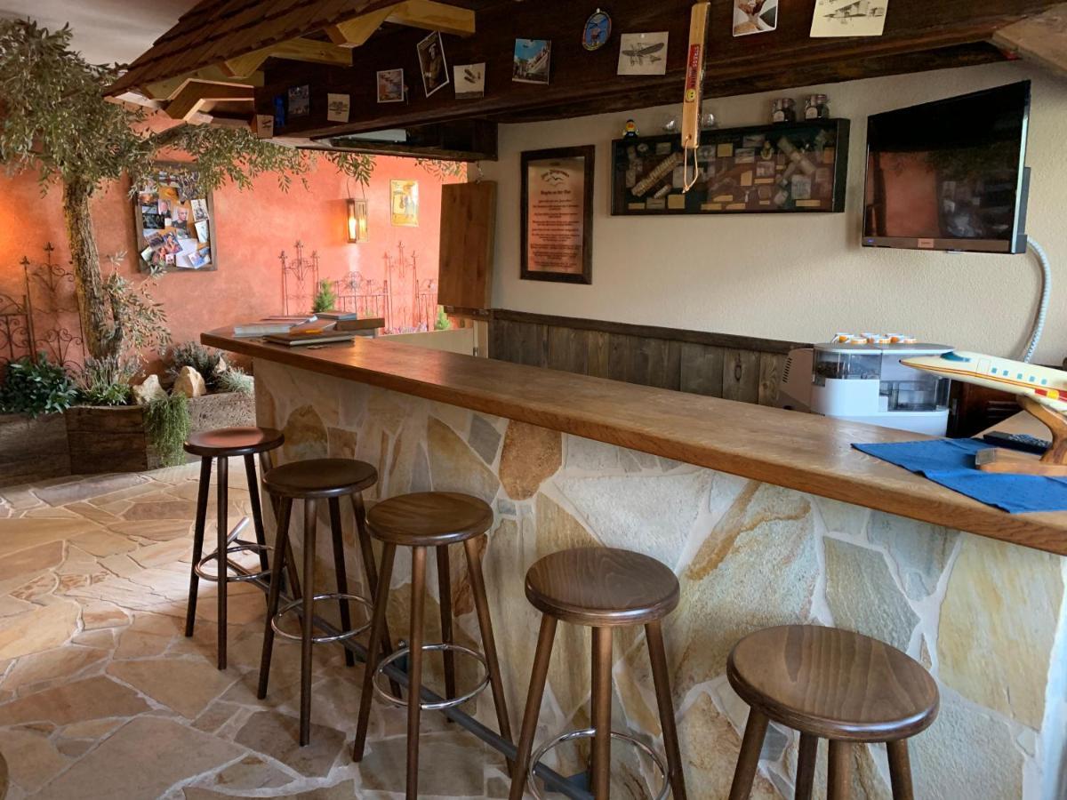 苏姆费力格尔维特酒店 Mengen 外观 照片