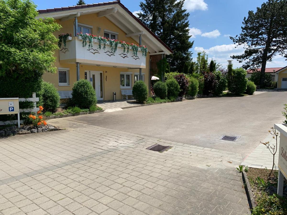 苏姆费力格尔维特酒店 Mengen 外观 照片